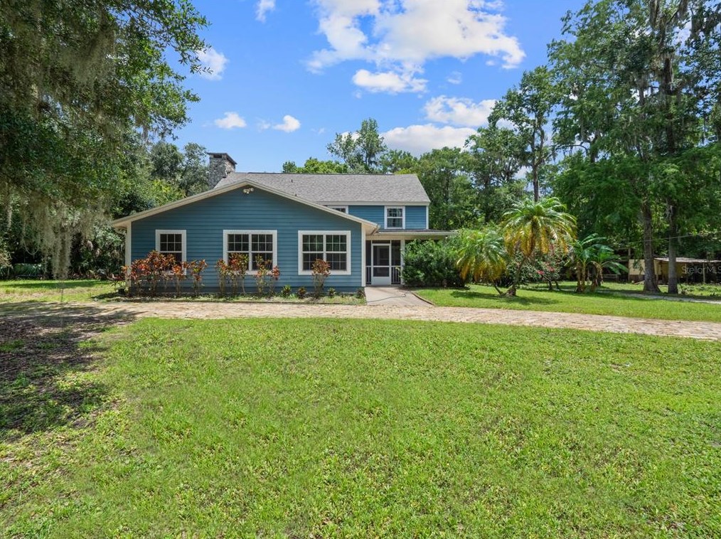275 N Jungle Rd, Geneva, FL 32732