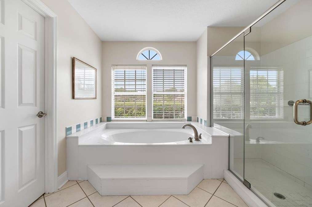 110 Oak View Cir, Lake Mary FL  32746-4201 exterior