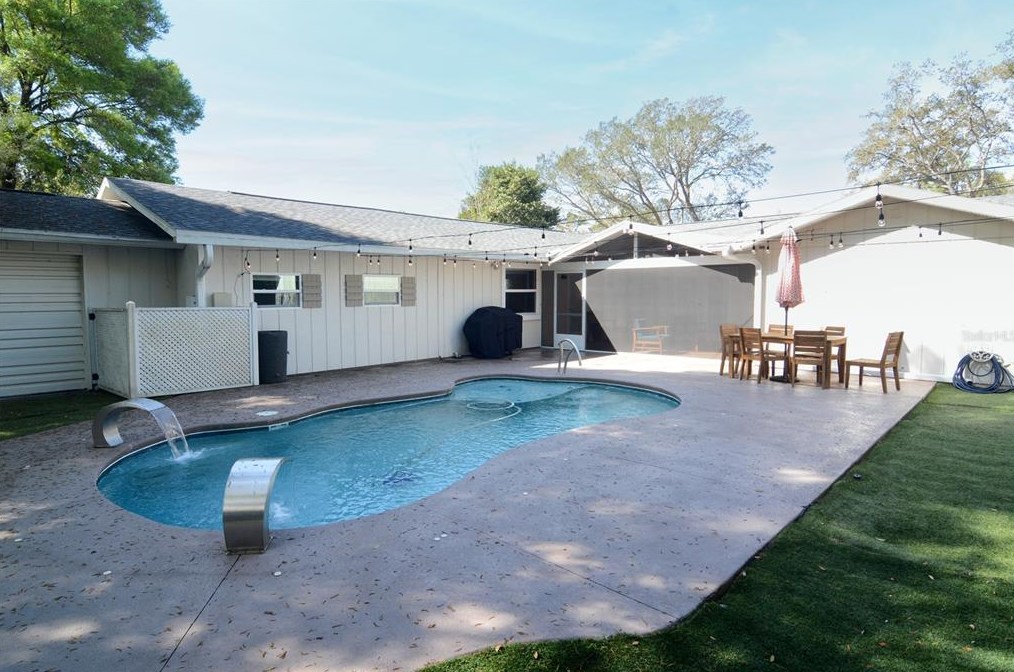 2361 Dartmouth Rd, Deland FL  32724-8406 exterior