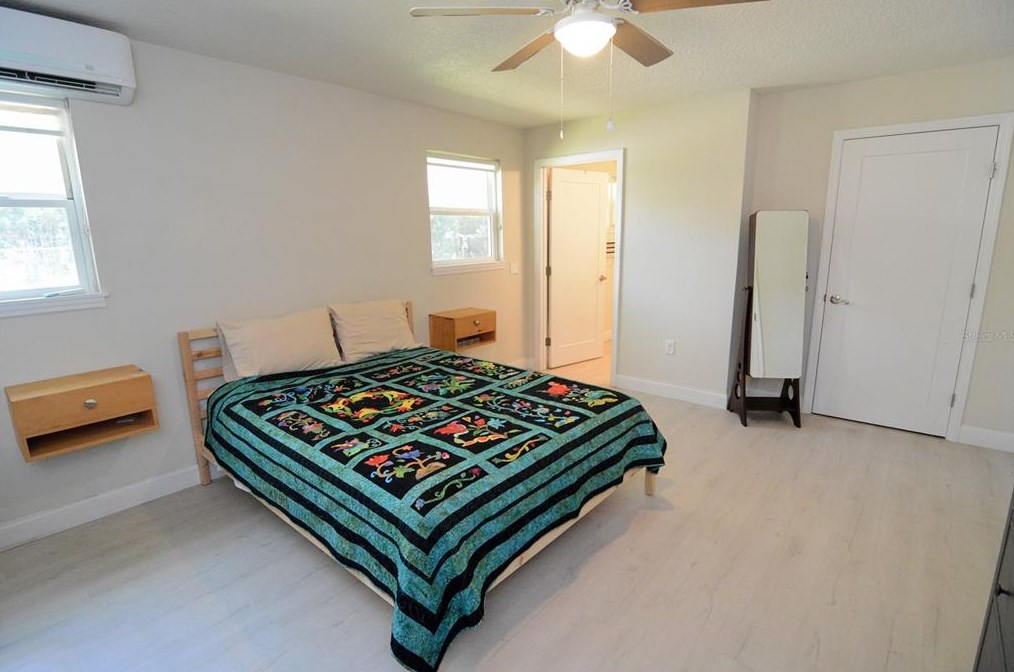 2361 Dartmouth Rd, Deland FL  32724-8406 exterior