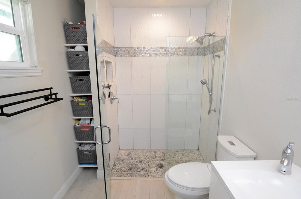 2361 Dartmouth Rd, Deland FL  32724-8406 exterior