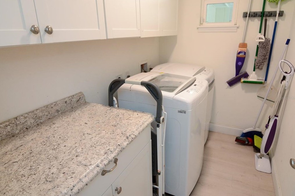 2361 Dartmouth Rd, Deland FL  32724-8406 exterior