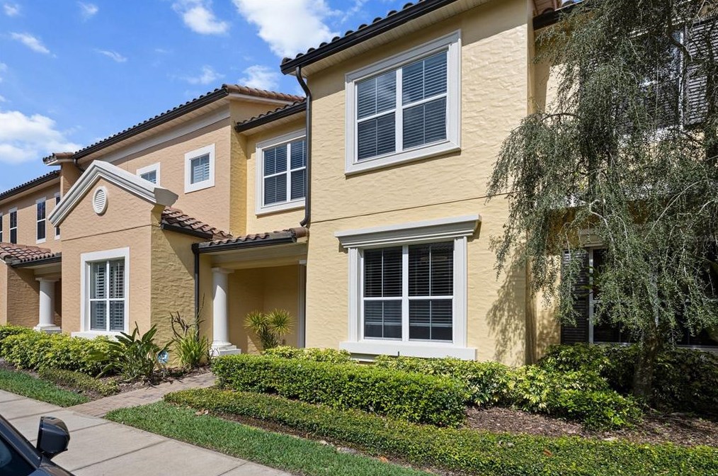 1121 Charming St, Maitland, FL 32751-4264