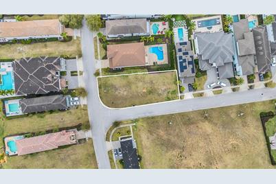 750 Golden Bear Drive, Reunion, FL 34747 - Photo 10