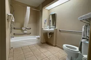 8303 Palm Pkwy, Orlando, FL 32836 - Photo 16