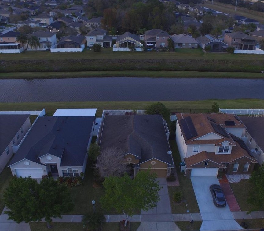 4927 Adair Oak Dr, Orlando FL 32829-8224 exterior