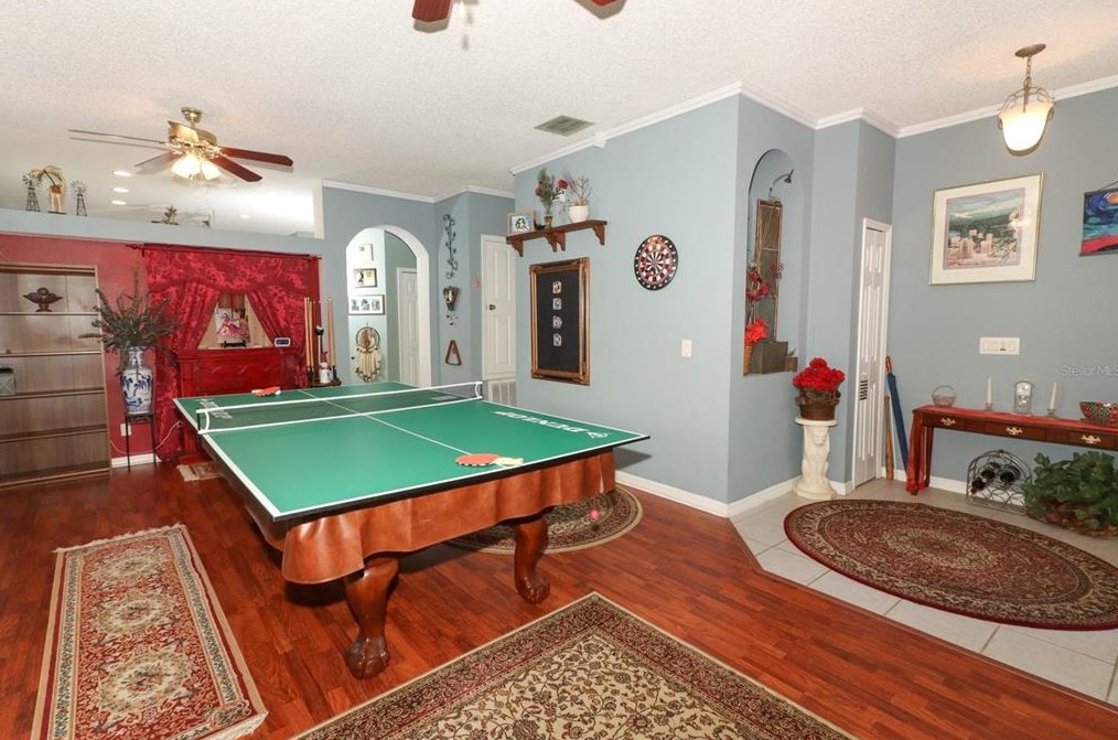 4927 Adair Oak Dr, Orlando FL 32829-8224 exterior