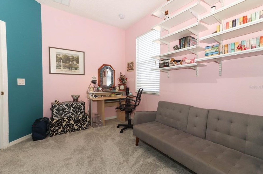 4927 Adair Oak Dr, Orlando FL 32829-8224 exterior