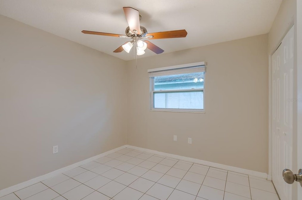 1327 Elliott St, Sanford FL  32771-3975 exterior