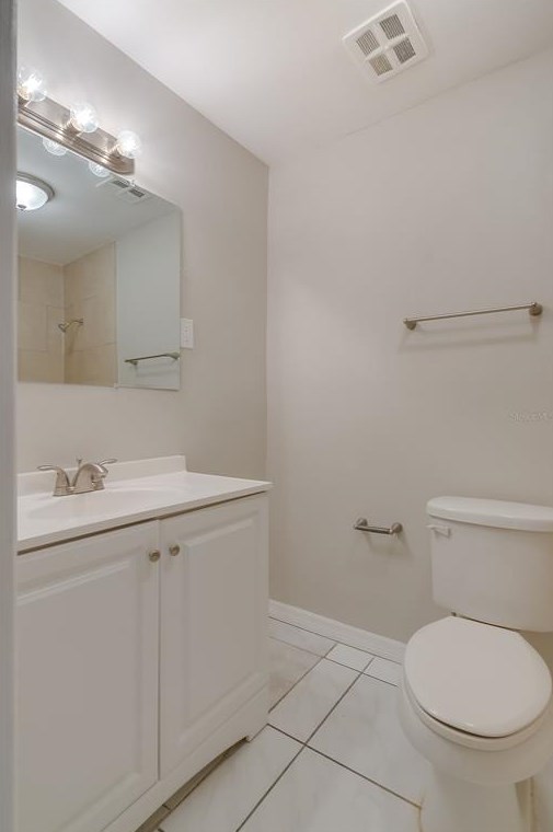 1327 Elliott St, Sanford FL  32771-3975 exterior