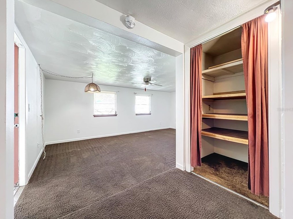 1220 Helen St, Apopka FL  32703-6813 exterior