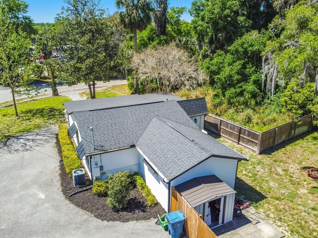 2151 Golf Club Dr, Deland, FL 32724