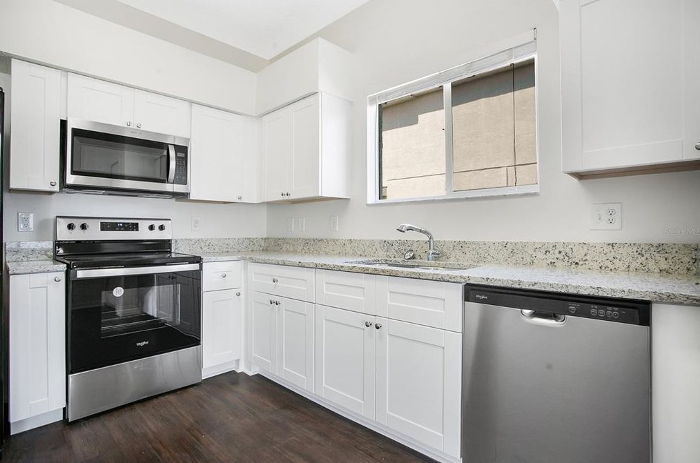 12716 Longcrest Dr, Riverview FL 33579-4001 exterior