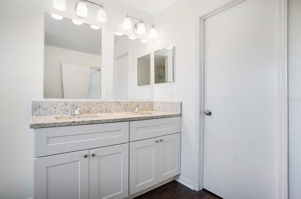 12716 Longcrest Dr, Riverview FL 33579-4001 exterior