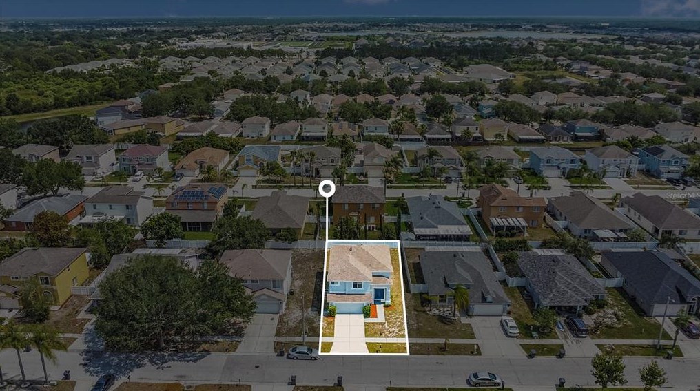 12716 Longcrest Dr, Riverview FL 33579-4001 exterior