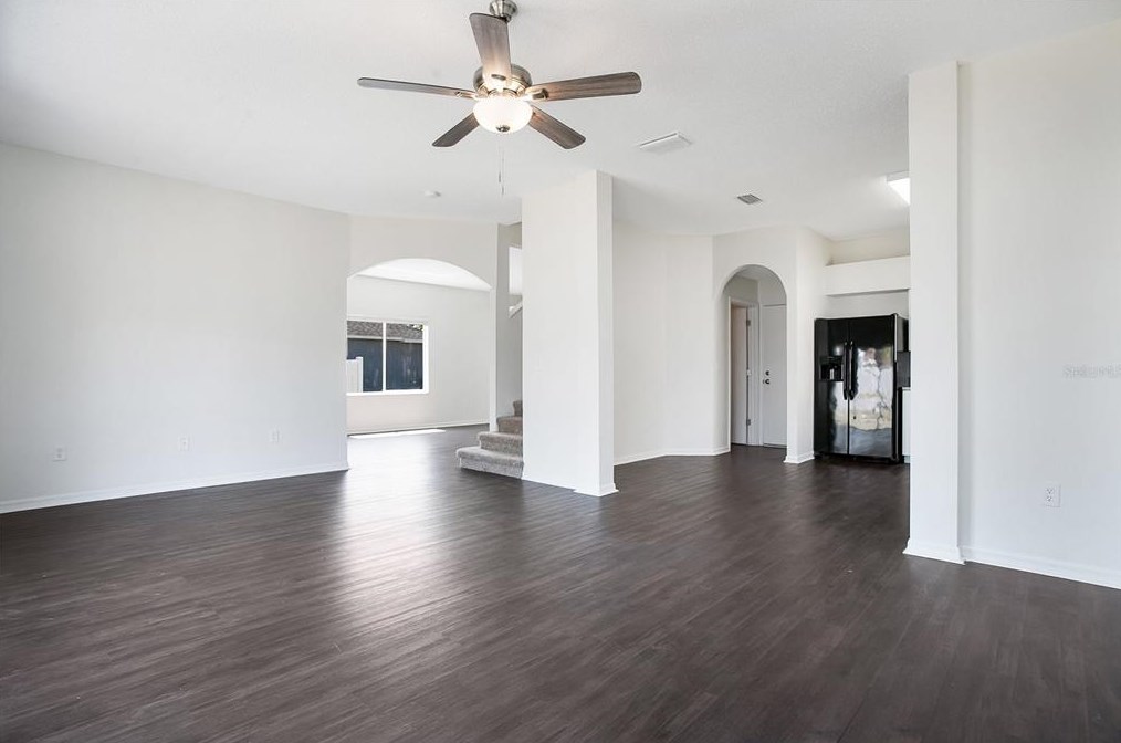 12716 Longcrest Dr, Riverview FL 33579-4001 exterior