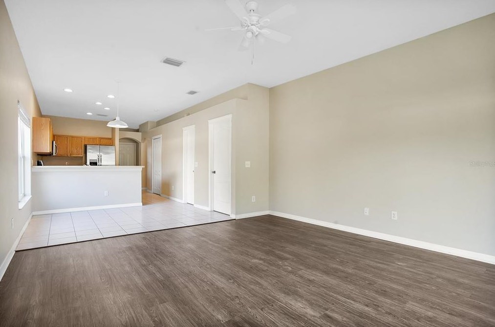 7838 Bristol Park Dr, Ruskin, FL 33572-1520
