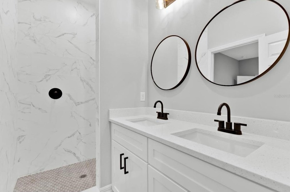 1521 Indiana St, Orlando FL 32805-4535 exterior