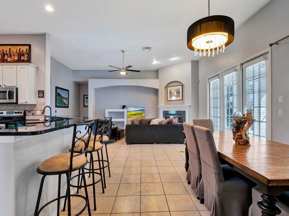 329 Blue Stone Cir, Winter Garden FL  34787-5231 exterior