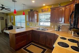 1554 N Oak Park Ave - Photo 16