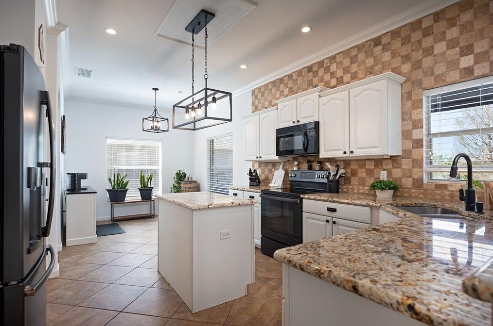 139 Calabria Springs Cv, Sanford FL  32771-8850 exterior