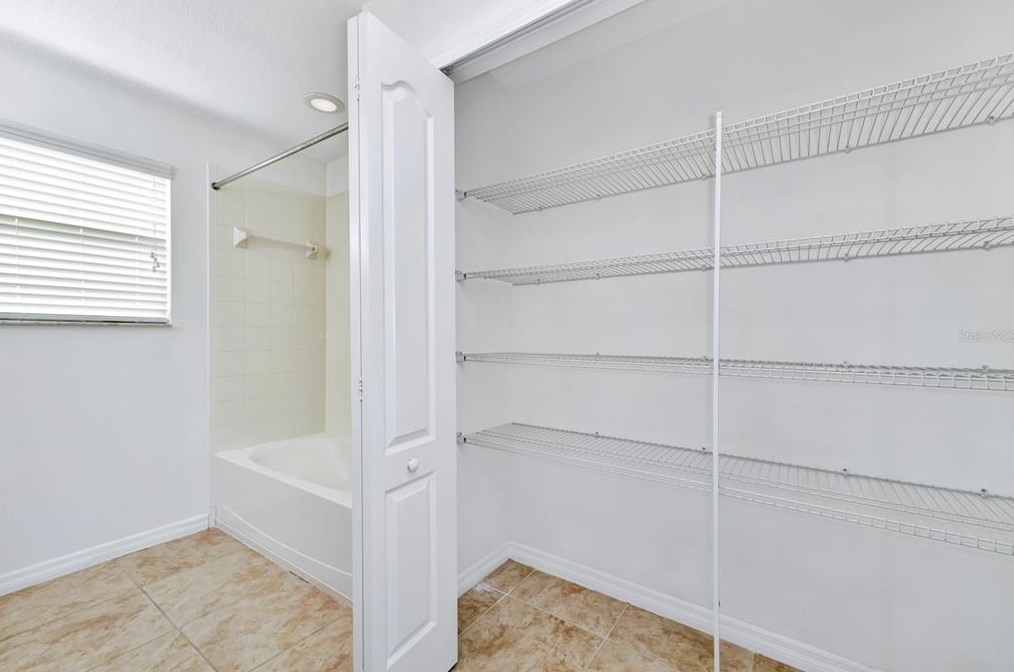 2821 Adelaide Ct, Orlando FL 32824-4289 exterior