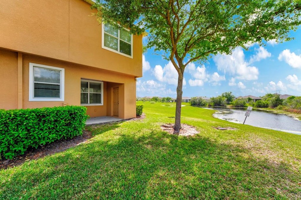 2821 Adelaide Ct, Orlando, FL 32824-4289