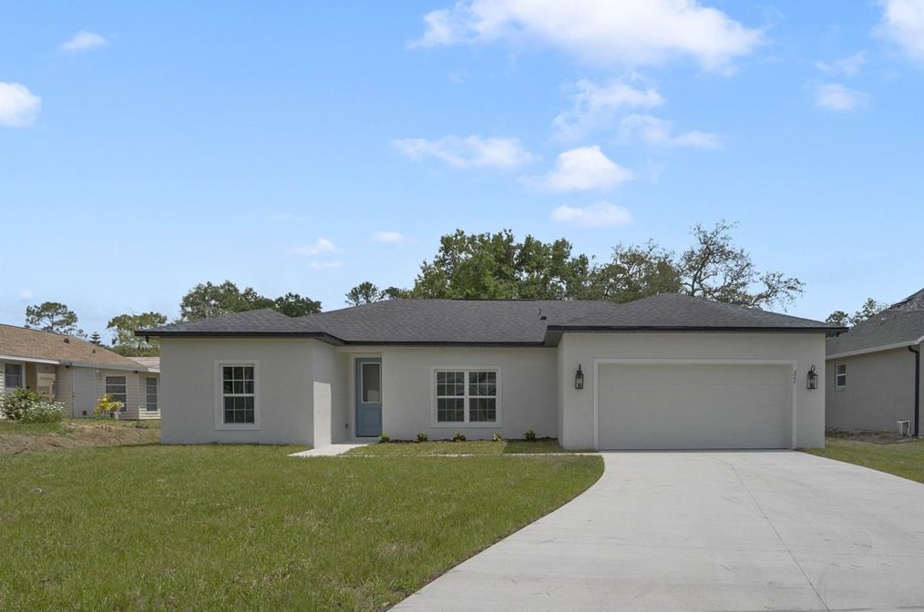 227 W 4th St, Oviedo, FL 32766