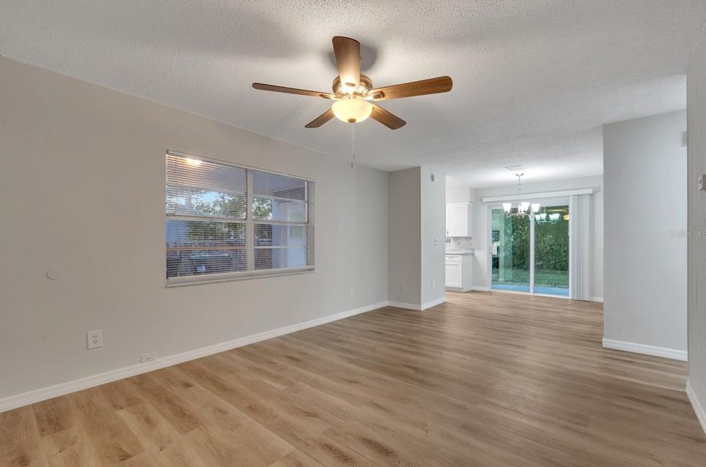 5719 Oleander Dr, Orlando, FL 32807-3327