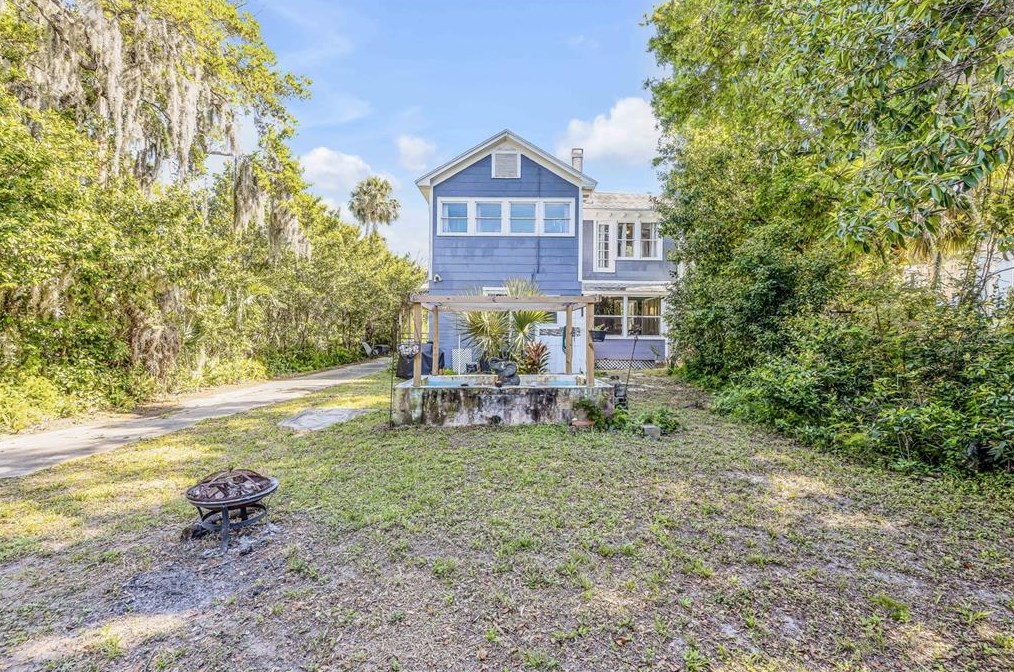 204 Fairview Ave, Daytona Beach FL  32114-2106 exterior