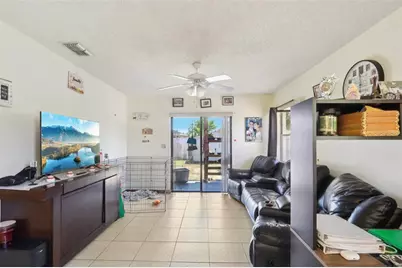 371 Cocoa Court, Kissimmee, FL 34758 - Photo 6