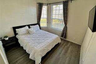 8102 Princess Palm Ln, Kissimmee, FL 34747 - Photo 10