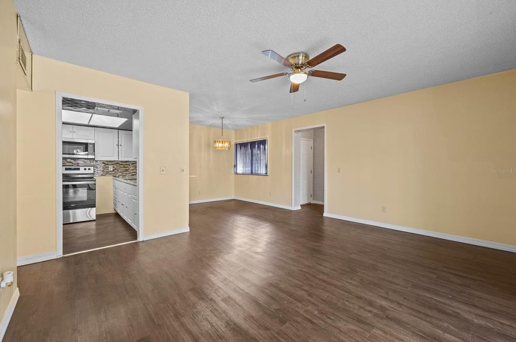 2544 Citrus Club Ln, Orlando, FL 32839-7405