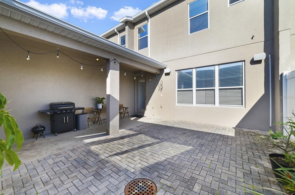 220 High Castle Ln, Longwood FL  32779-4472 exterior