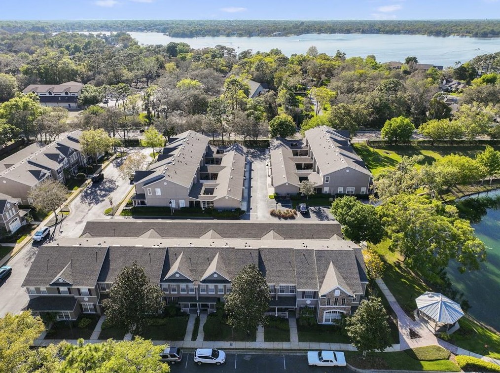 220 High Castle Ln, Longwood FL  32779-4472 exterior