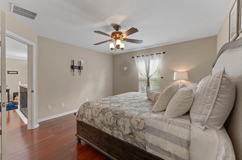 708 Legacy Park Dr, Casselberry FL  32707-2404 exterior