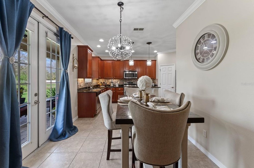 708 Legacy Park Dr, Casselberry FL  32707-2404 exterior