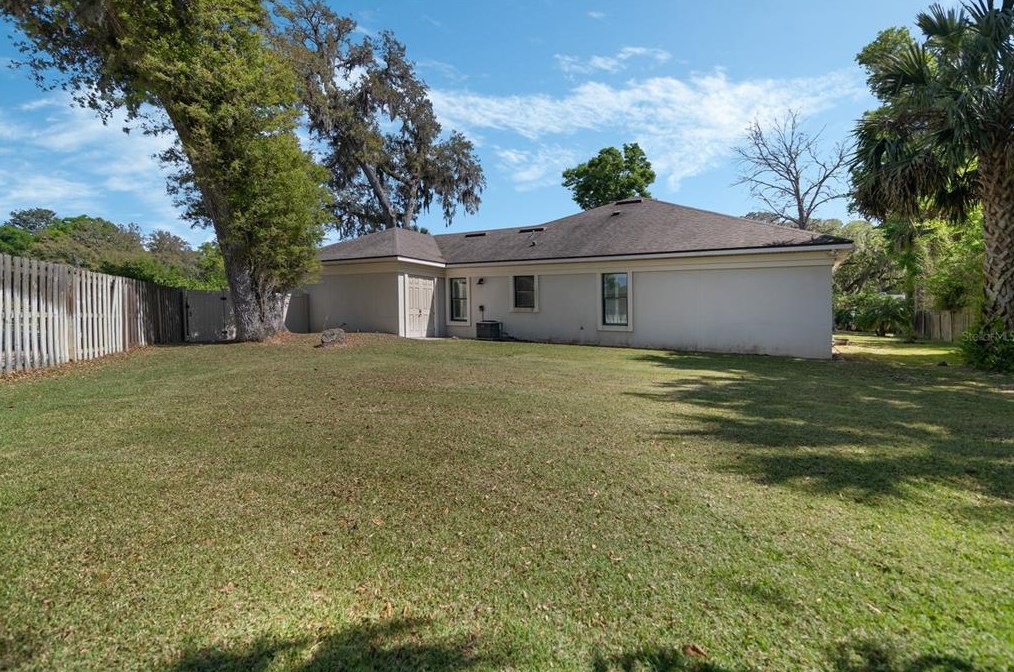 1386 Atka Ct, Ormond Beach FL  32174-9300 exterior