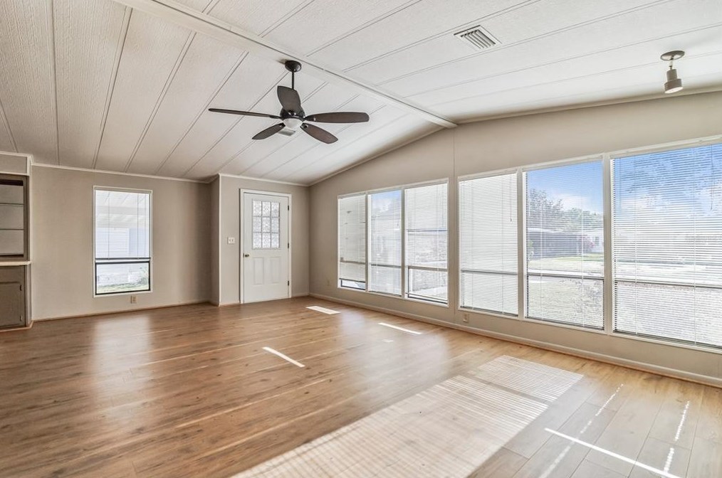113 Winterberry Ave, Wildwood FL  34785-9251 exterior