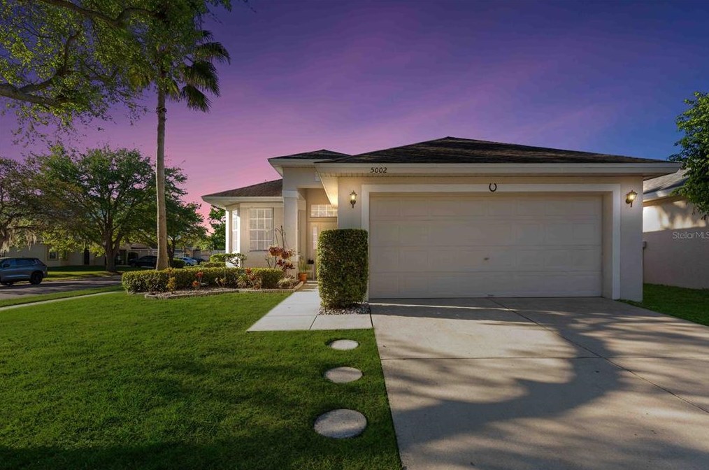5002 Bellthorn Dr, Orlando, FL 32837-4713