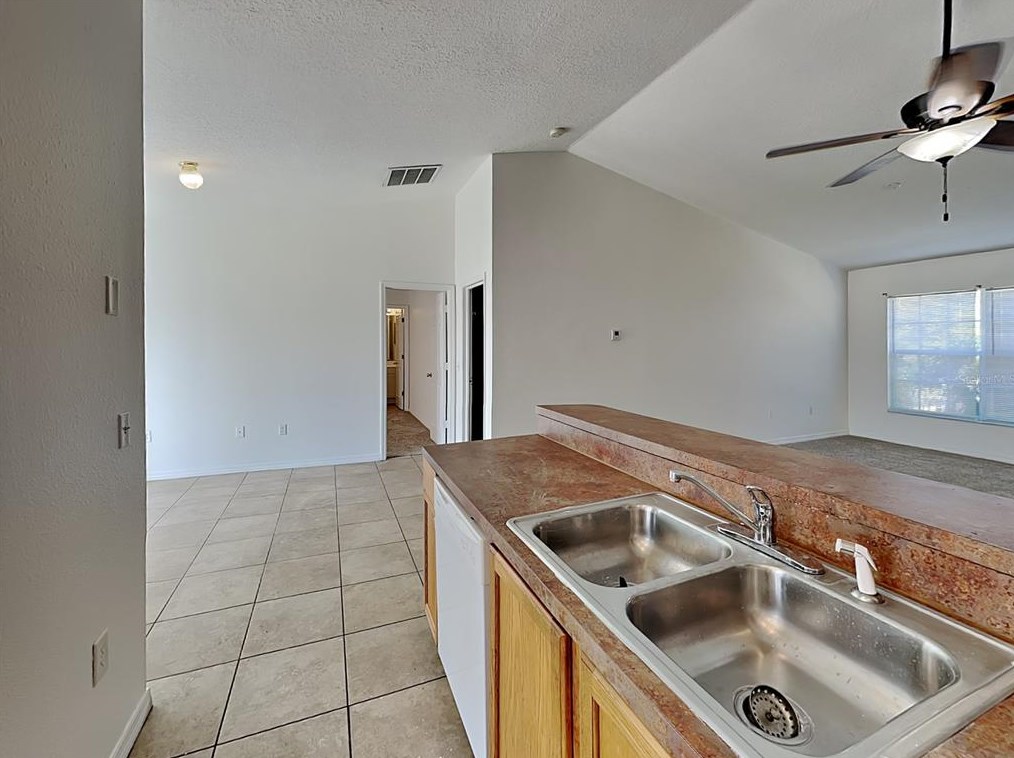 1406 Orlando Pl, Kissimmee, FL 34759