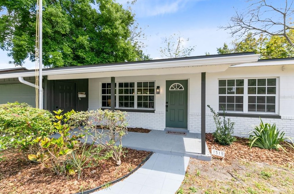 1519 Silverstone Ave, Orlando, FL 32806-1872