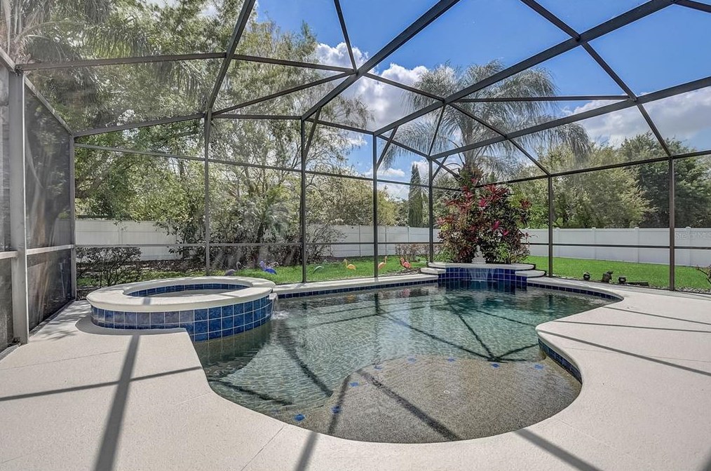 4913 Lake Milly Dr, Orlando, FL 32839-2075