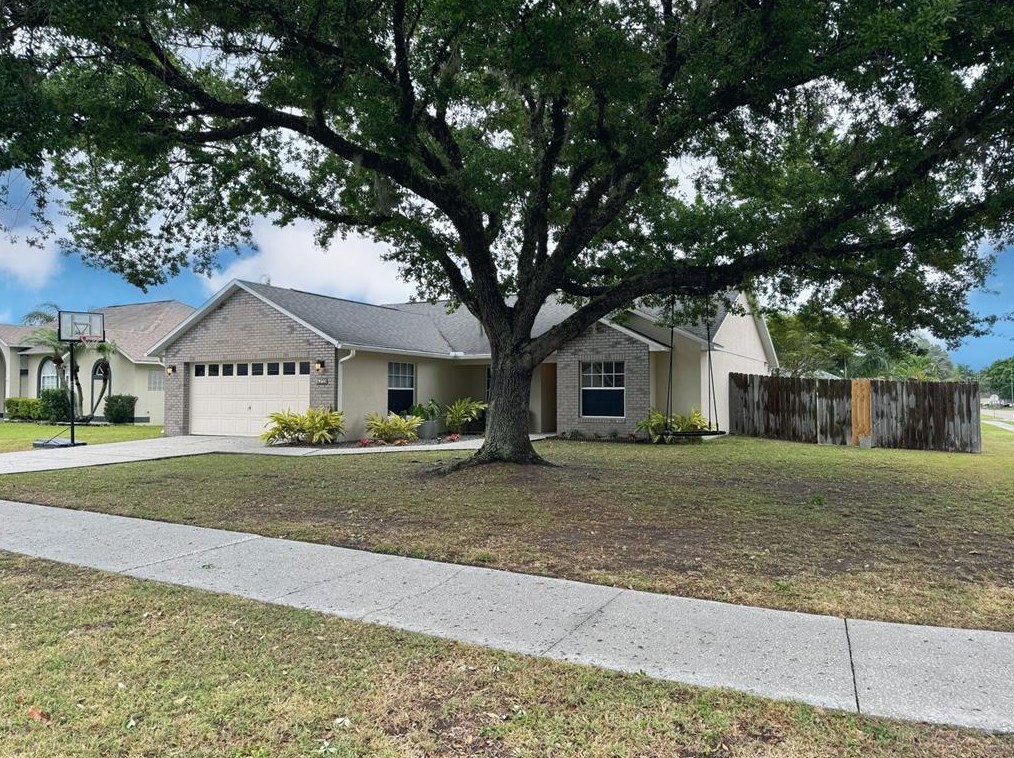 4233 Sky Flower Ln, Saint Cloud, FL 34772