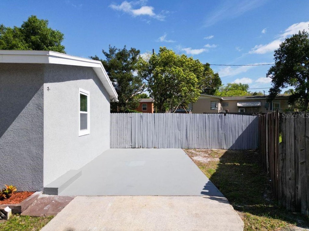 626 Darby Ct, Deltona FL  32725 exterior