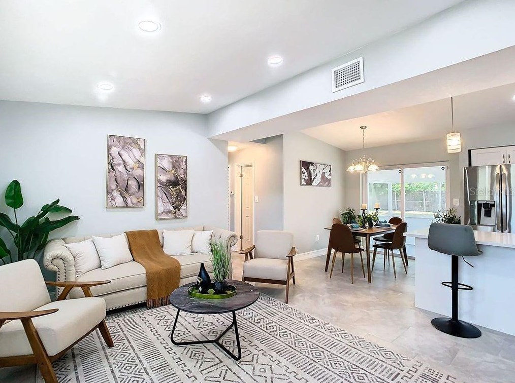 626 Darby Ct, Deltona FL  32725 exterior