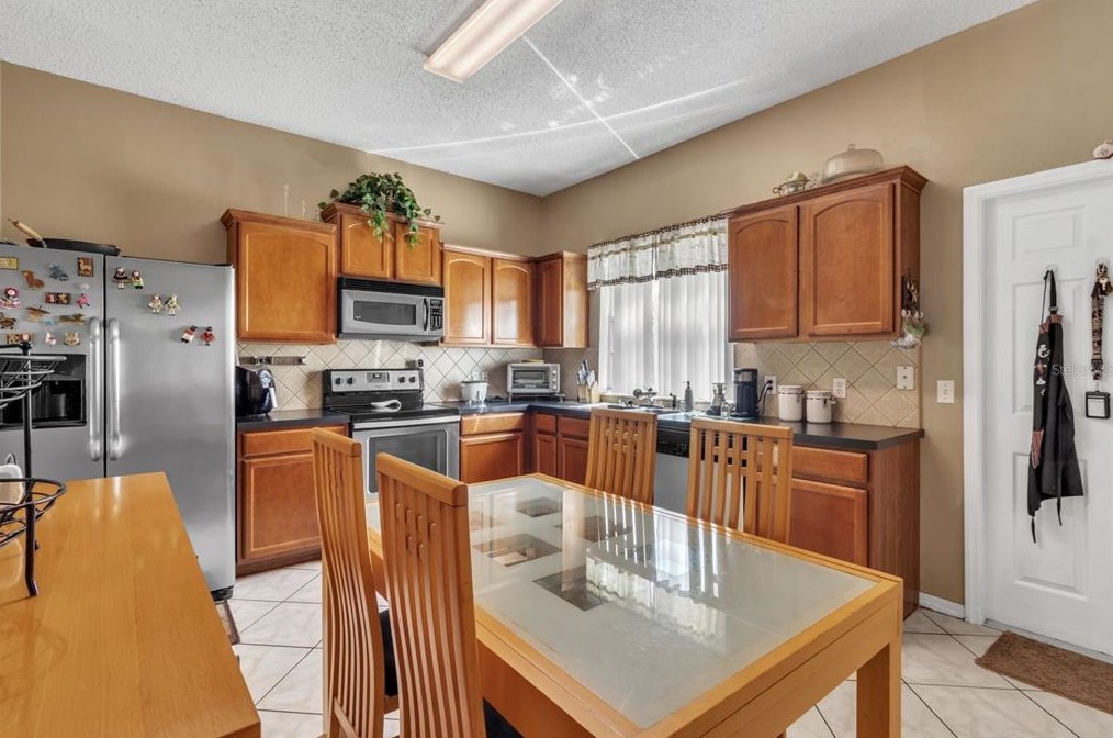 345 Marquee Dr, Kissimmee, FL 34758