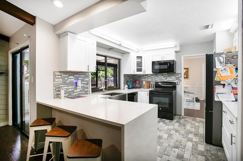 400 Pinta Pl, Longwood FL  32750-6506 exterior