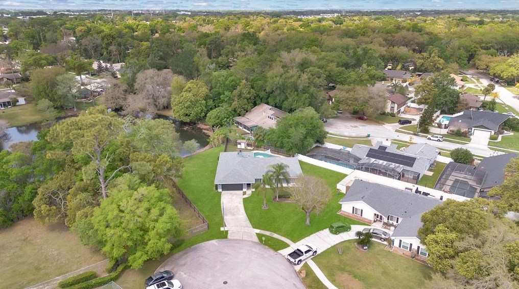 400 Pinta Pl, Longwood FL  32750-6506 exterior