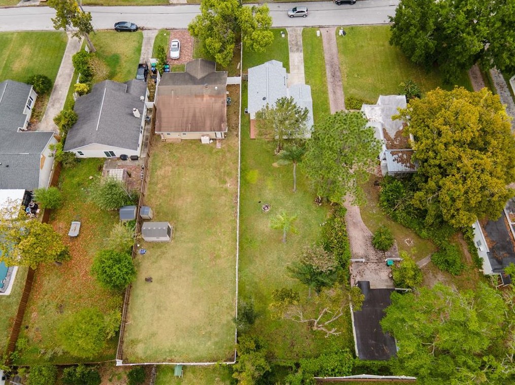 2110 Carlton Dr, Orlando FL  32806-3107 exterior